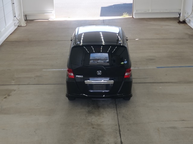 HONDA FREED 2010