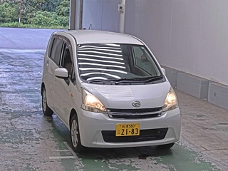 DAIHATSU MOVE 2011