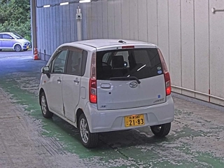 DAIHATSU MOVE 2011