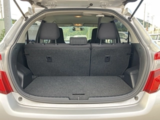 TOYOTA VITZ 2015
