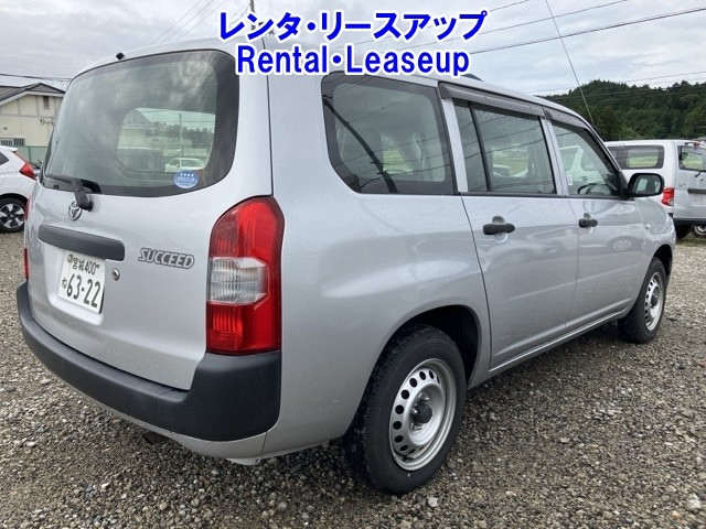 TOYOTA SUCCEED 2018