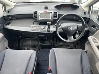 HONDA FREED 2010