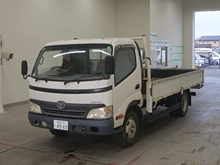 TOYOTA DYNA 2009