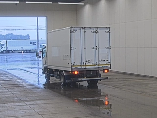 ISUZU ELF 2020