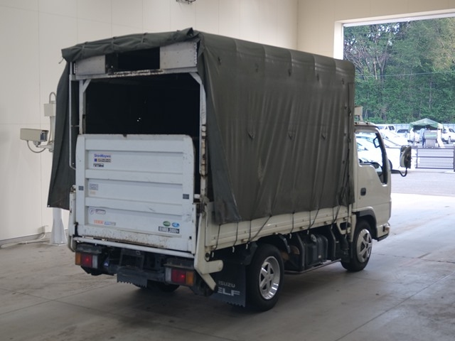 ISUZU ELF 2011