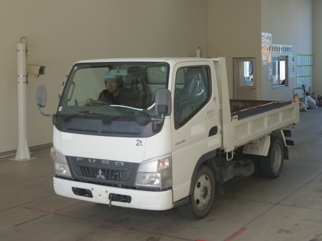 MITSUBISHI CANTER 2010