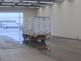 ISUZU ELF 2020
