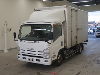 ISUZU ELF 2011