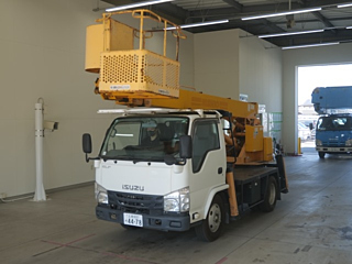 ISUZU ELF 2017