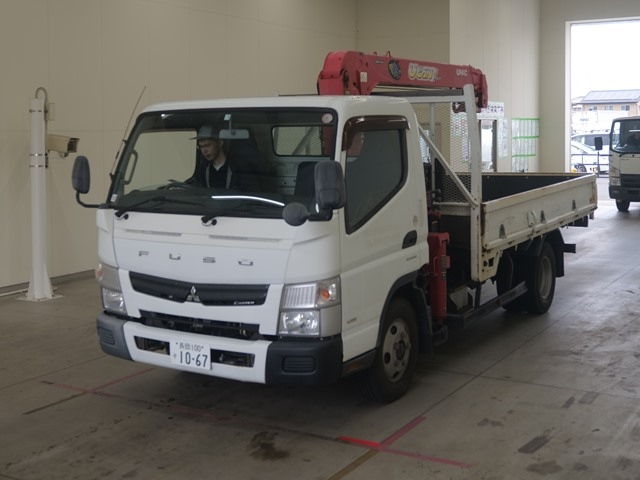 MITSUBISHI CANTER 2011