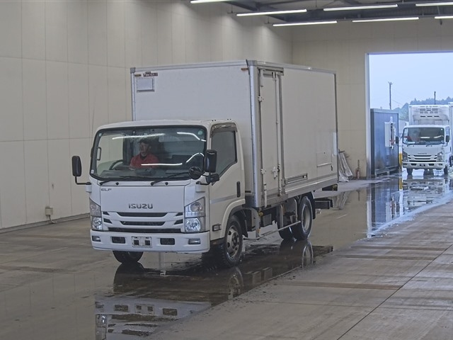 ISUZU ELF 2019