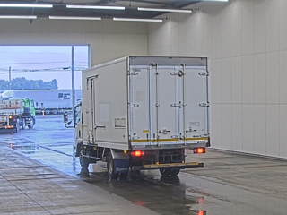 ISUZU ELF 2020