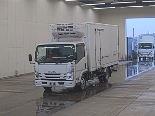 ISUZU ELF 2021