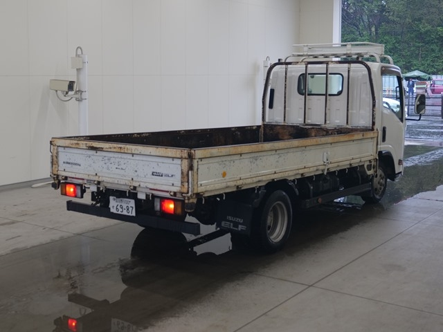 ISUZU ELF 2015