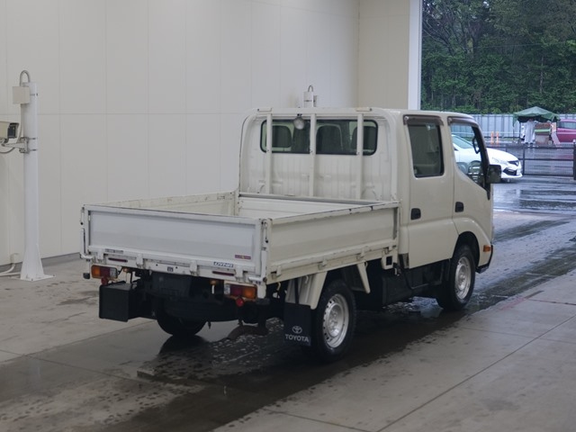 TOYOTA DYNA 2016
