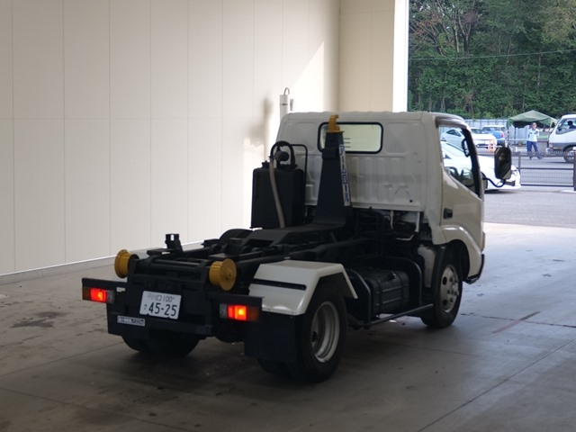 TOYOTA DYNA 2008