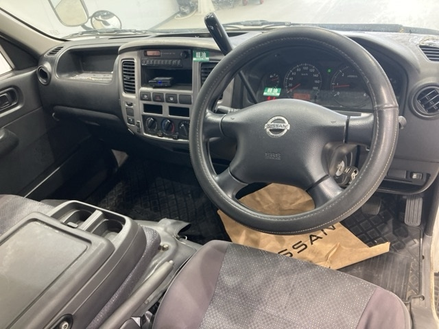 NISSAN CARAVAN VAN 2009