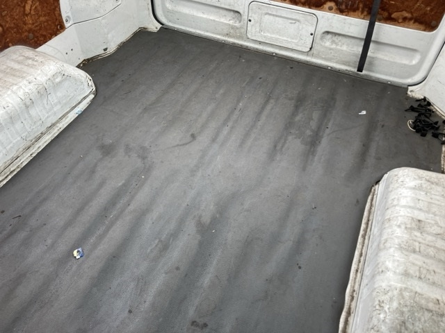 NISSAN CARAVAN VAN 2009