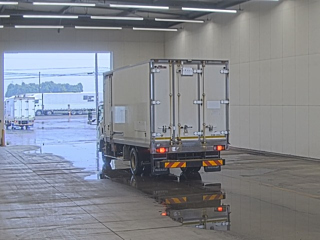 ISUZU ELF 2020