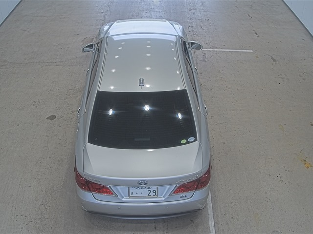 TOYOTA CROWN 2013