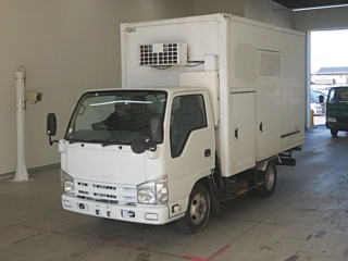 ISUZU ELF 2010