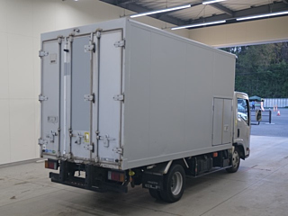ISUZU ELF 2014