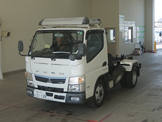 MITSUBISHI CANTER 2019