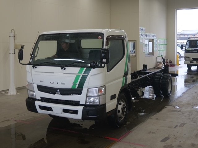 MITSUBISHI CANTER 2014