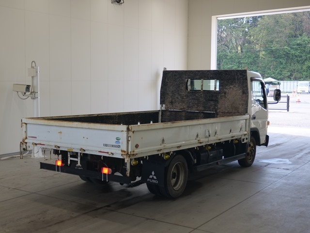 MITSUBISHI CANTER 2015