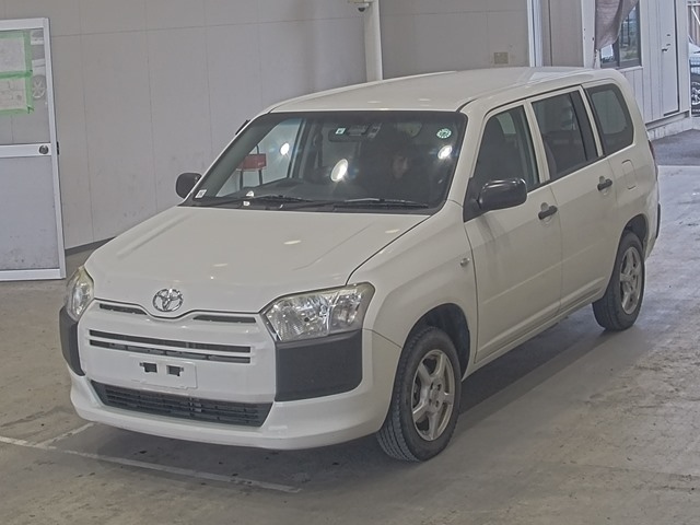 TOYOTA SUCCEED 2016