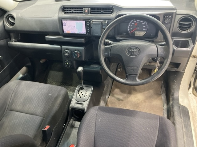 TOYOTA SUCCEED 2016