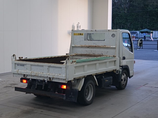 MITSUBISHI CANTER 2010
