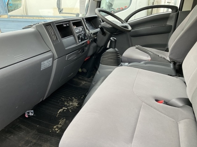 ISUZU ELF 2017
