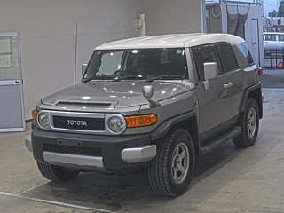 TOYOTA FJ CRUISER 2011