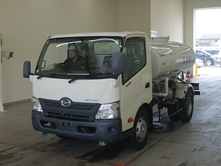 HINO DUTRO 2015