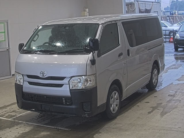 TOYOTA REGIUS ACE VAN 2016