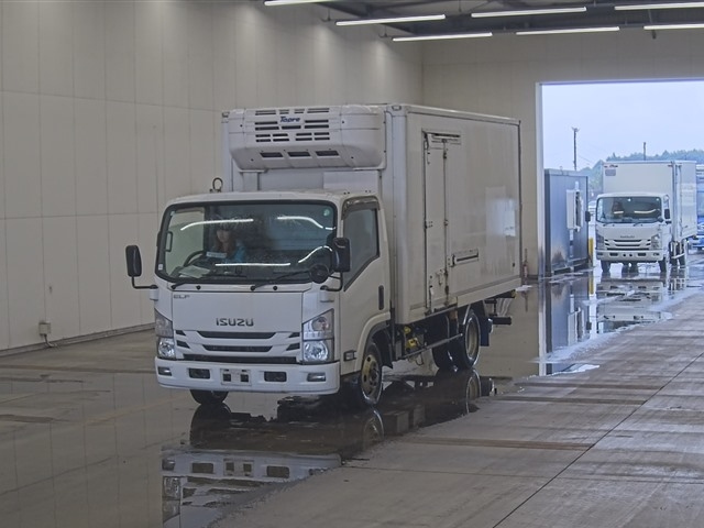 ISUZU ELF 2018