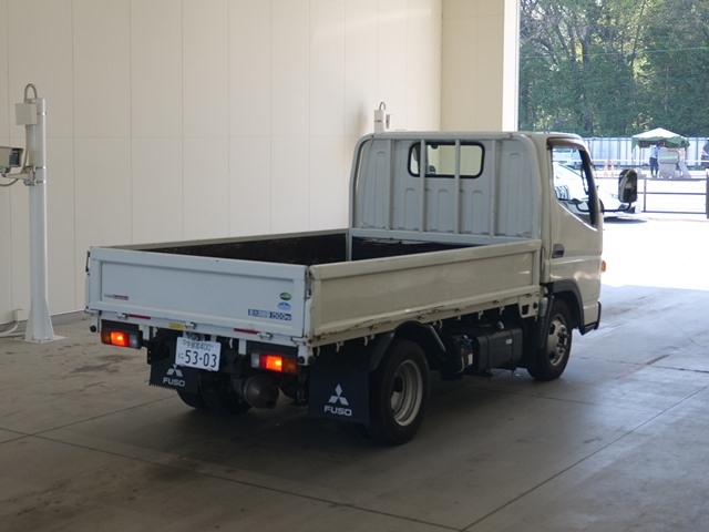 MITSUBISHI CANTER 2015