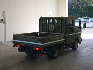 NISSAN ATLAS 2010