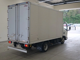 ISUZU ELF 2009