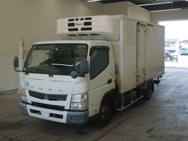 MITSUBISHI CANTER 2012