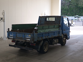 MITSUBISHI CANTER 2010