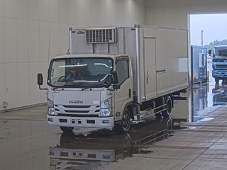 ISUZU ELF 2019