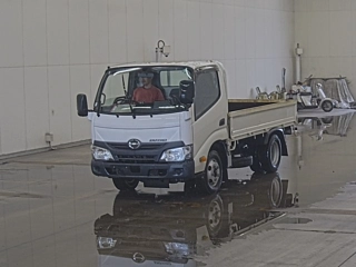 HINO DUTRO 2017