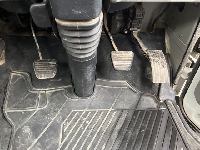 MITSUBISHI CANTER 2018