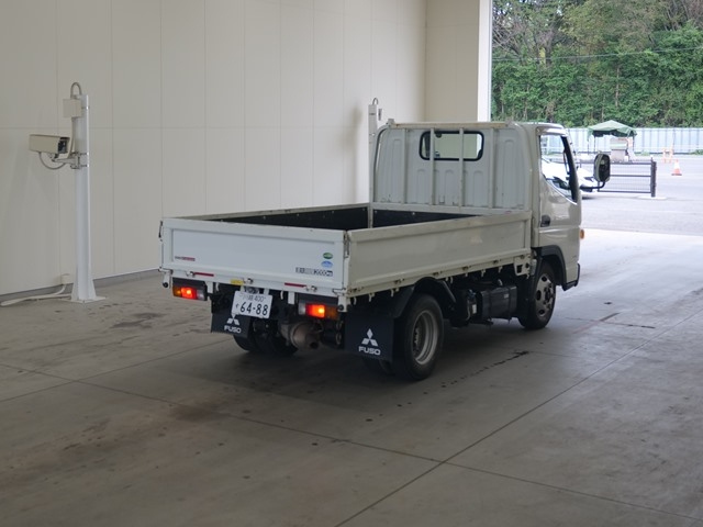 MITSUBISHI CANTER 2018