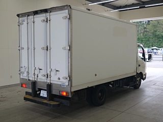 HINO DUTRO 2015