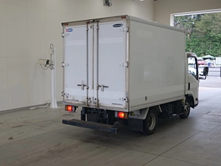 NISSAN ATLAS 2012