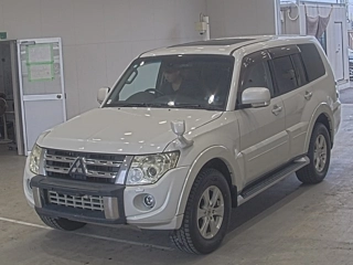 MITSUBISHI PAJERO 2012
