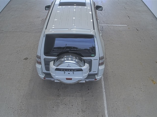 MITSUBISHI PAJERO 2012